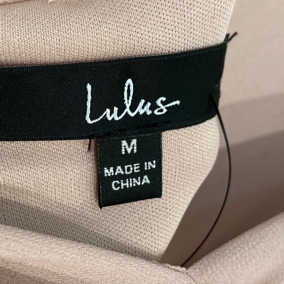 LuLus Divine Inspiration Blush Halter Maxi Dress size M - Picture 13 of 15